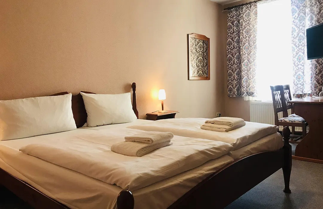 Haus Schlematal Hotel und Restaurant-1
